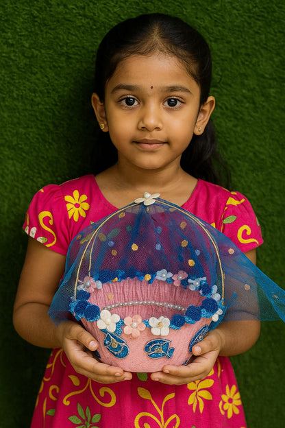 Shyam Diwane Laddu Gopal fancy cary basket